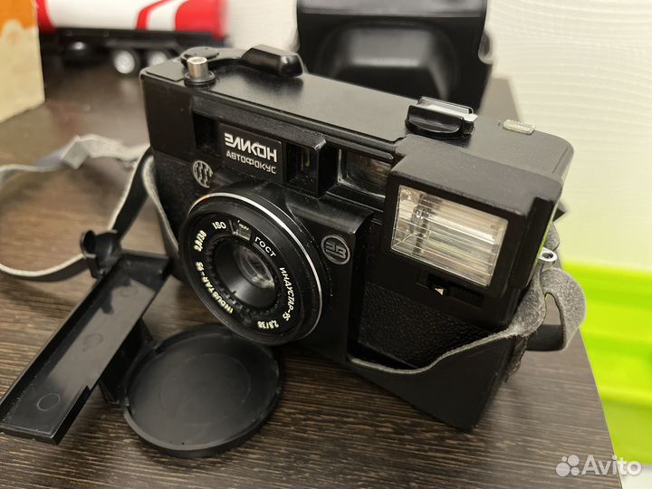 Фотоаппарат Эликон автофокус