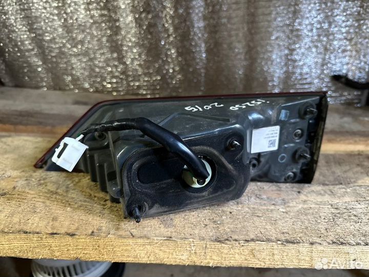 Фонарь задний правый Lexus Is200T Is250 2013