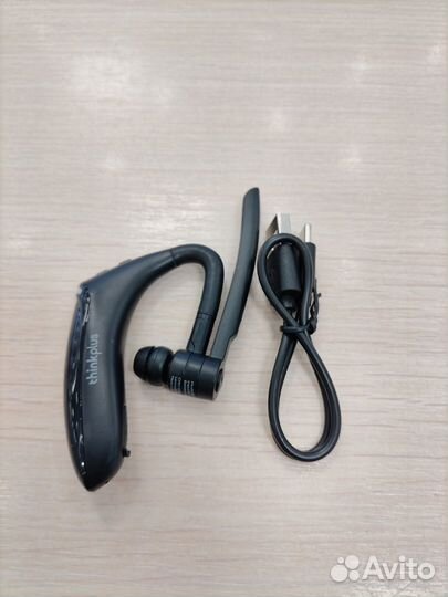 Bluetooth гарнитура Lenovo BH4