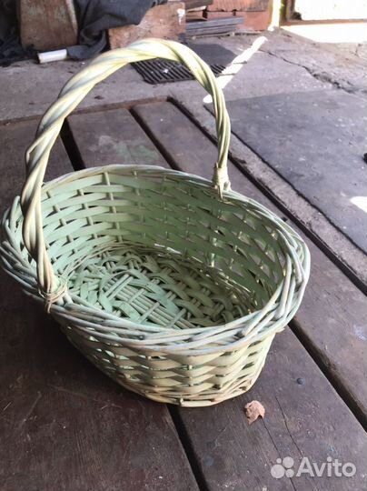 Корзина маленькая н о в а я