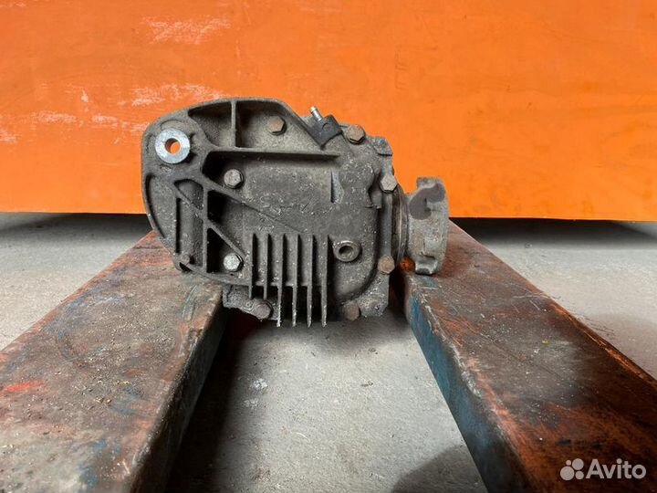 Редуктор задний Land Rover Vogue L322 3.0 дизель