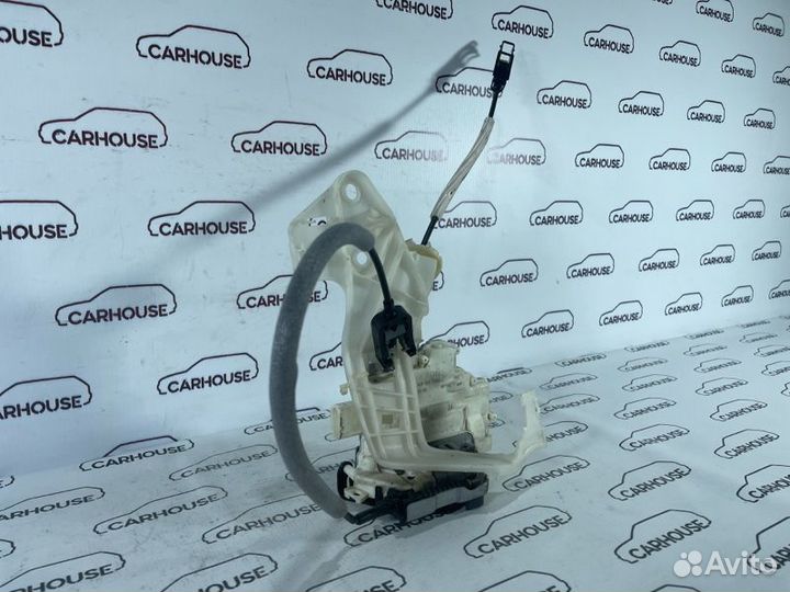 Замок двери передний левый Volkswagen Touareg NF