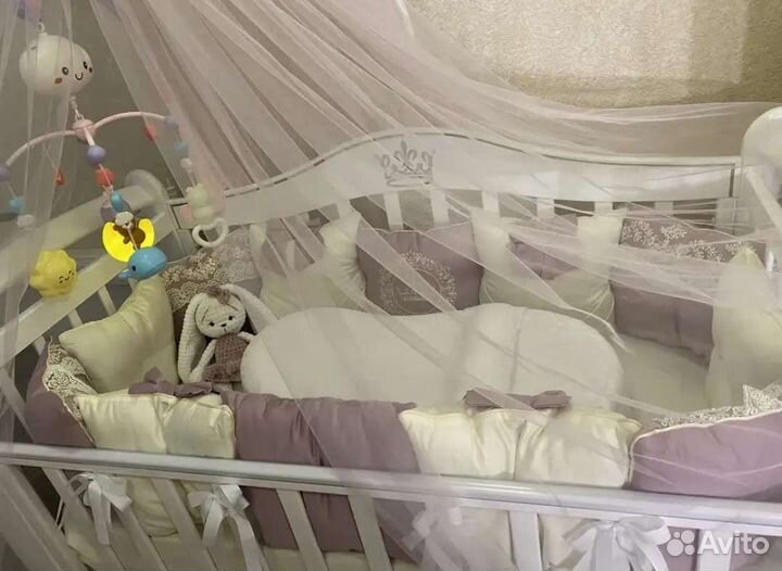 Комплект в детскую кроватку