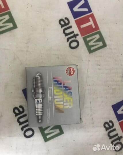 Свечи зажигания на Citroen Berlingo, C4, Peugeot 3