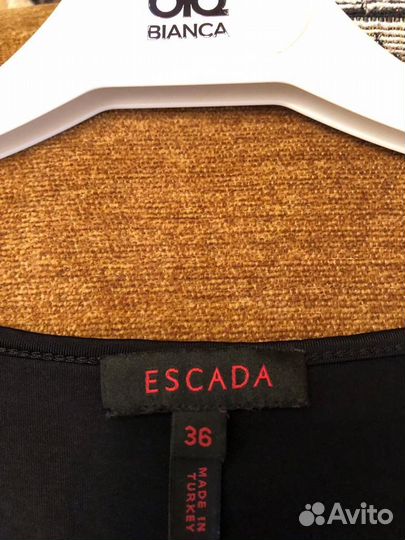 Блузка Escada 36