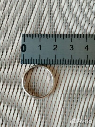 Серебряное кольцо