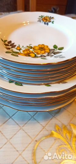 Набор столовой посуды новый