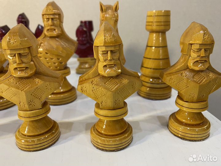 Шахматы дерево, резные ручной работы