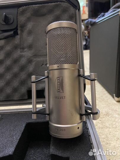 Микрофон Brauner Valvet Vintage (Фулл комплект)