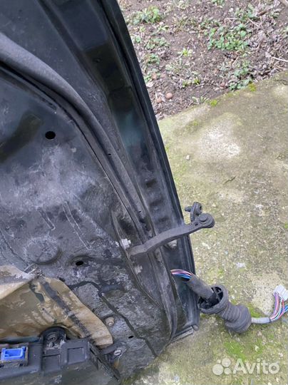 Дверь передняя левая Toyota Aristo