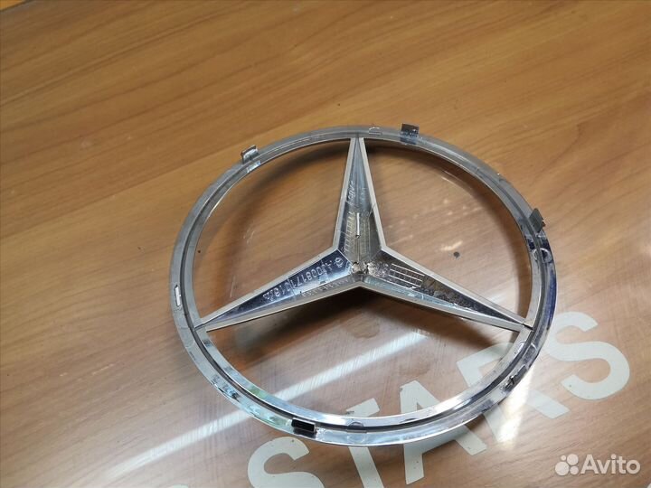 Звезда решетки радиатора Mercedes W205 W212 W218 W