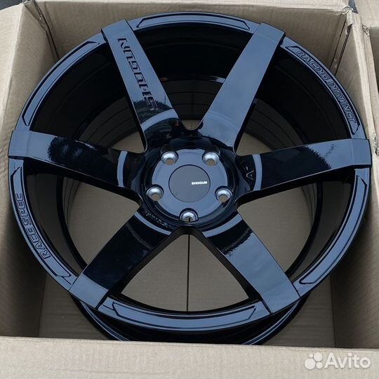 Диски новые разноширокие 18 дюймов 5/114,3