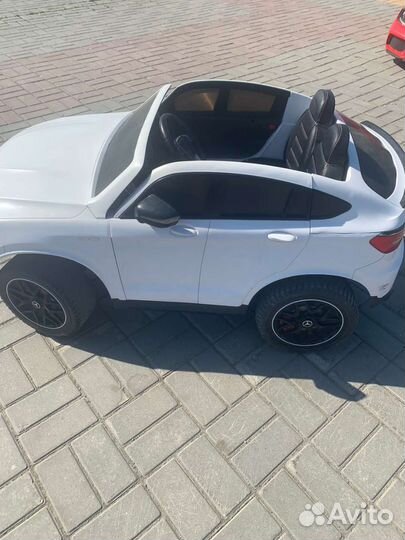 2х местный электромобиль