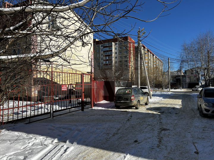 Комната 15,4 м² в 1-к., 3/3 эт.