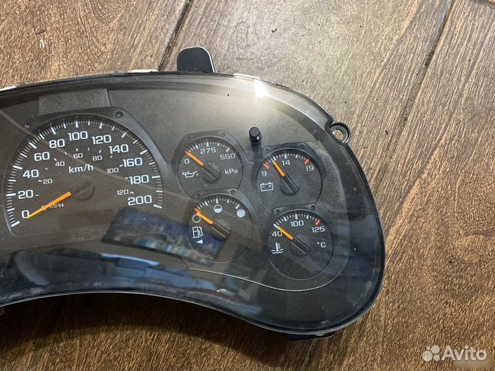 Панель приборов Chevrolet TrailBlazer GMT360
