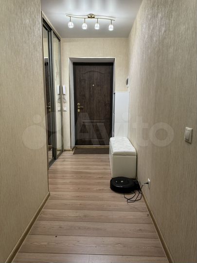2-к. квартира, 65 м², 3/10 эт.