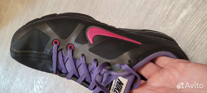 Кроссовки nike женские