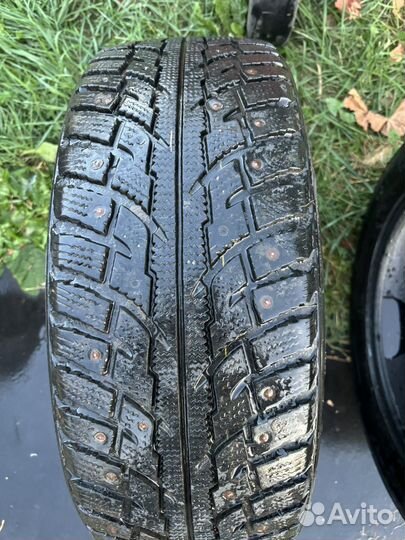 Kumho I'Zen RV Stud KC16 225/60 R17