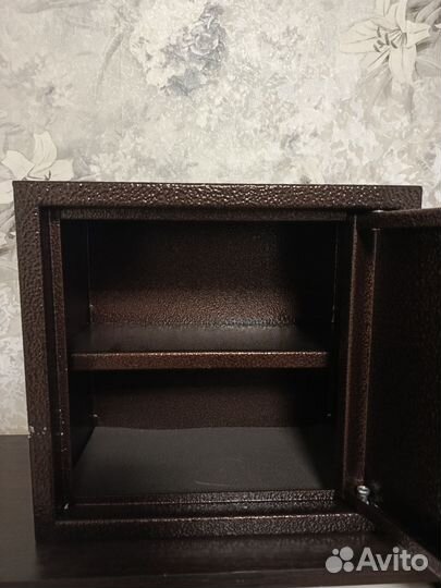 Оружейный сейф