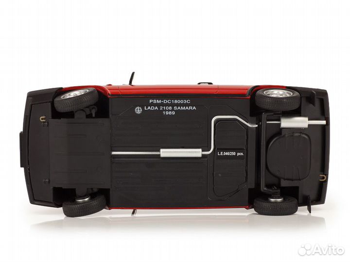 Ваз 2108 «Самара» М1:18 (Масштабная модель)