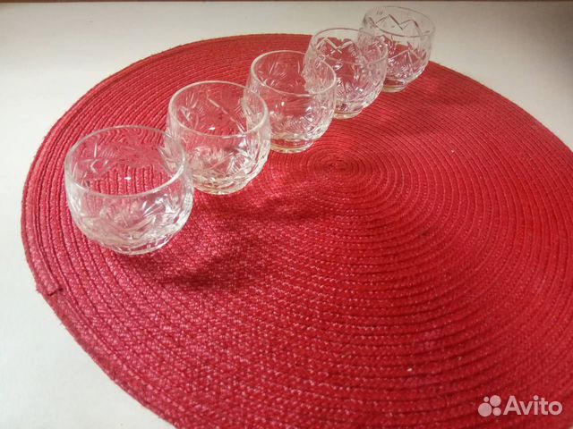 Хрустальные рюмки