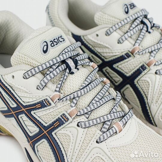 Кроссовки Asics Gel-Kahana 8