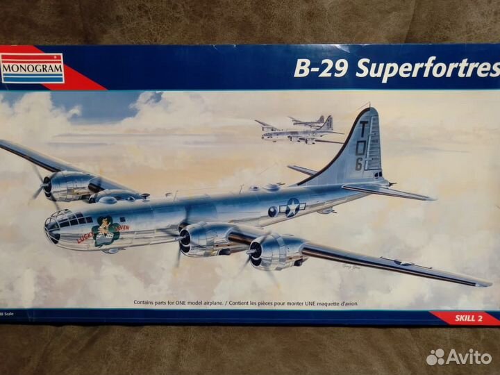 Модель самолета 1:48 B-29 boeing super fortress