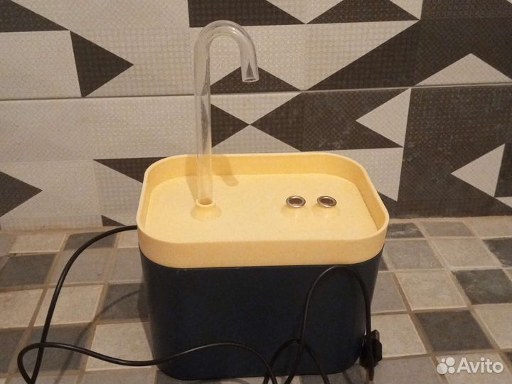 Поилка фонтан для кошек