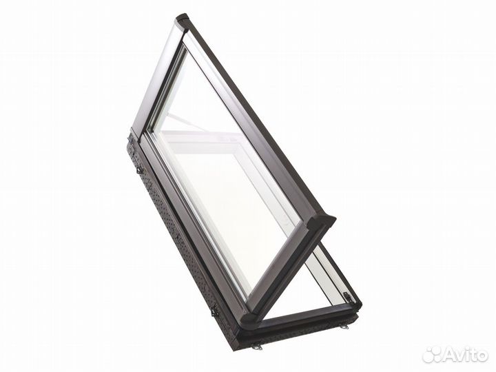 Кровельный люк Roto для жилых мансард