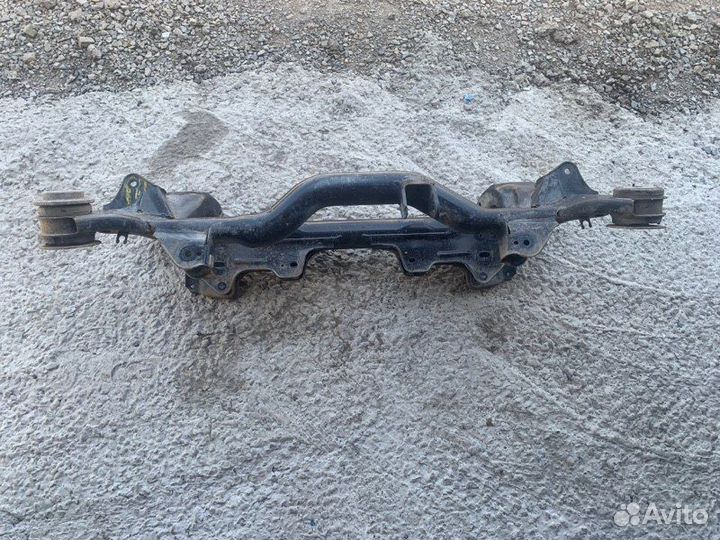 Балка задняя Audi A6 Allroad 4B ARE 2001