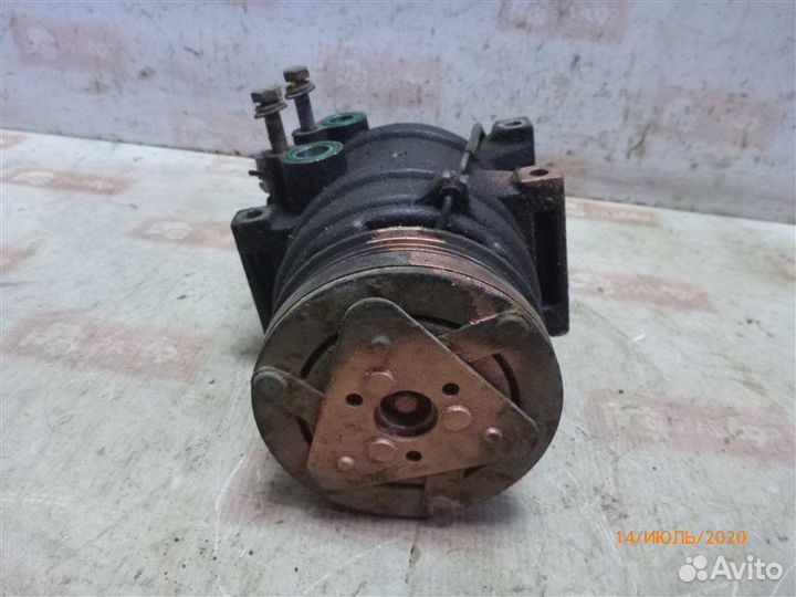 Компрессор кондиционера Faw Vita седан 8A 2009