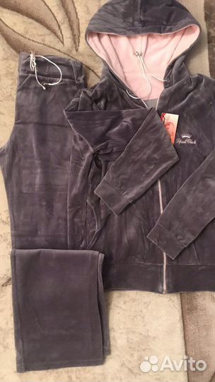 Костюм женский спортивный