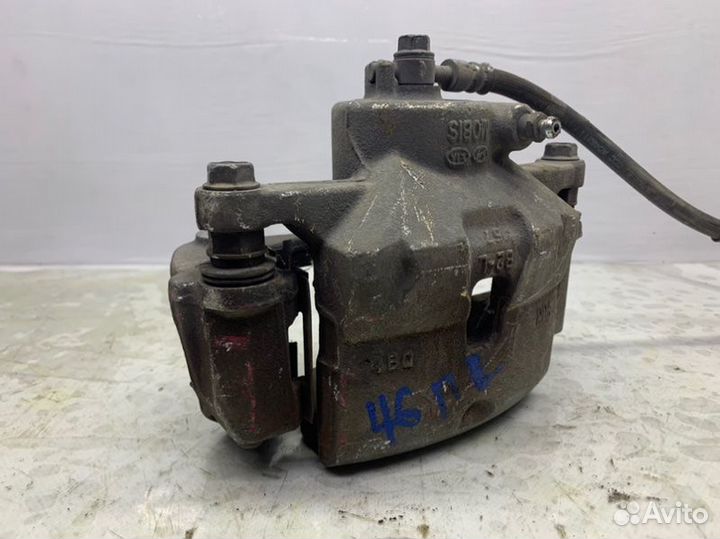 Суппорт передний левый Kia Soul 2 1.6 2014