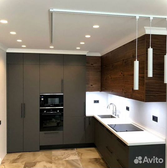 Кухонный гарнитур угловой