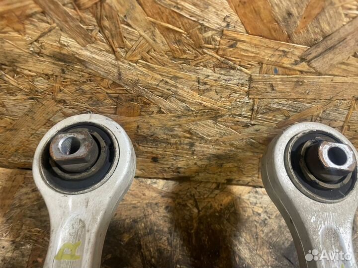 Рычаг Ауди A4 B6 левый правый