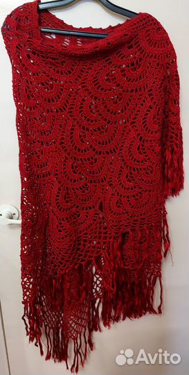 Шаль ручной вязки