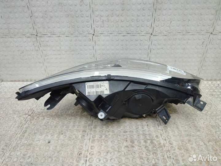 Фара левая Renault Kaptur 2016