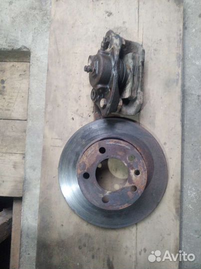 Тормозной суппорт Опель Омега А