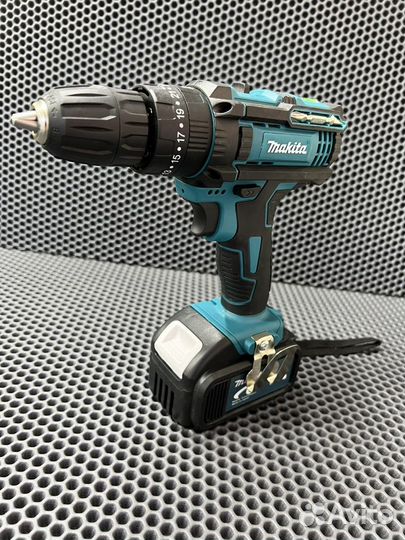 Аккумуляторный Шуруповерт Makita 68V