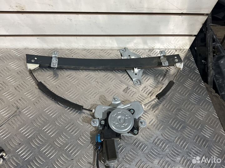 Стеклоподъемник передний правый chevrolet lacetti