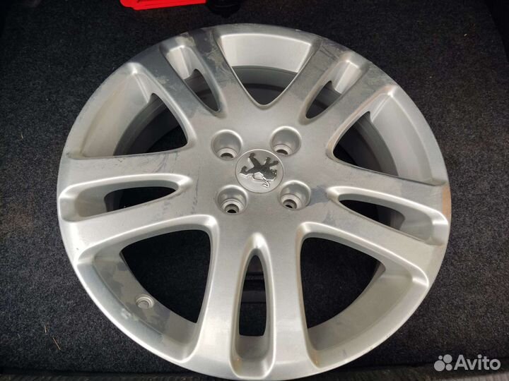 1 новый литой оригинальный диск R17 Peugeot 307