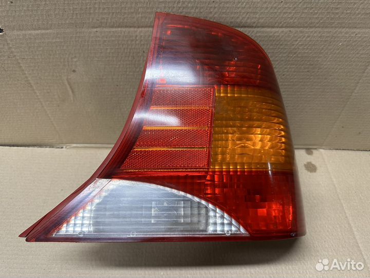 Фонарь задний правый Ford Focus 1 седан
