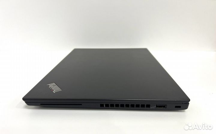Lenovo ThinkPad X390 i5-8350U 8GB 256GB Как Новые