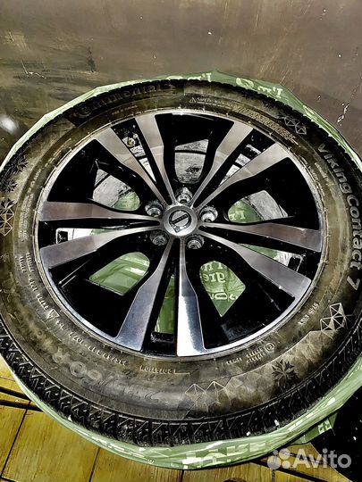 R18 Continental ContiVikingContact 7 SUV 235/60, PCD 12x100 DIA 20