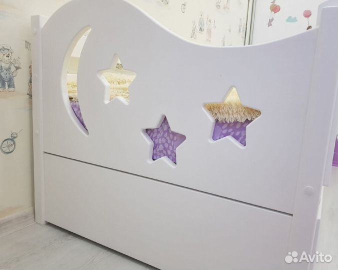 Детская кровать с бортиком