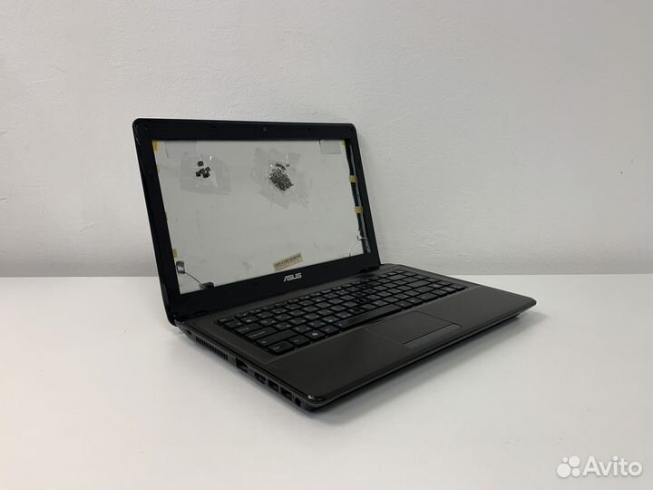 Asus k42 на запчасти (корп.всборе идеал +болт)