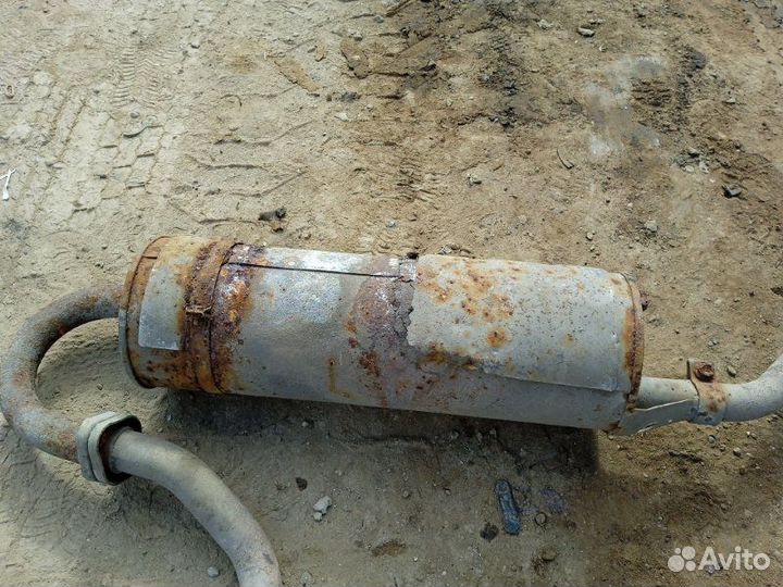 Глушитель задняя часть Toyota Rav4 XA10 2.0 1997