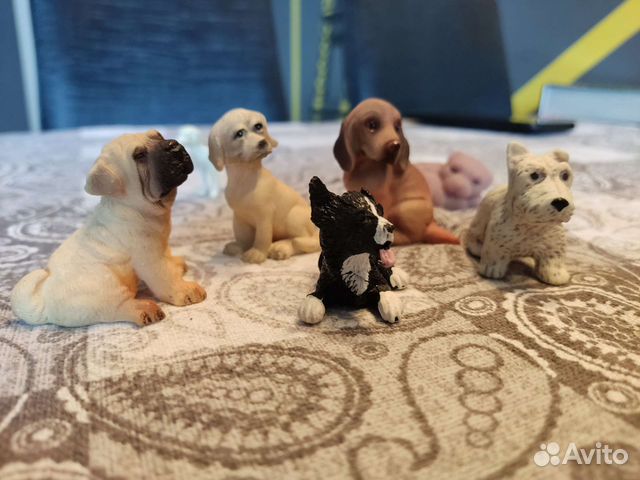 Фигурки собак