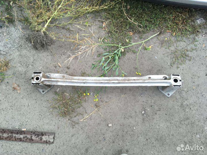 Усилитель бампера заднего Forester SH