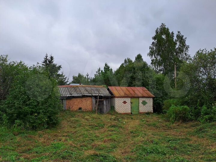 Дом 26,4 м² на участке 18 сот.